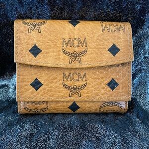 💯MCM Wallet~EUC